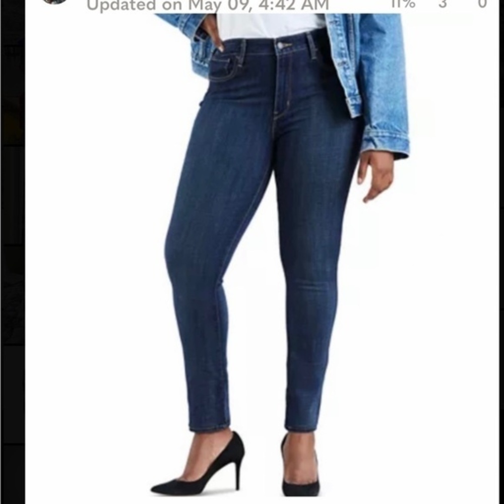 Levi’s size 6-7 (28) 721 High Rise Skinny, blue jeans 5 pockets Levi badge